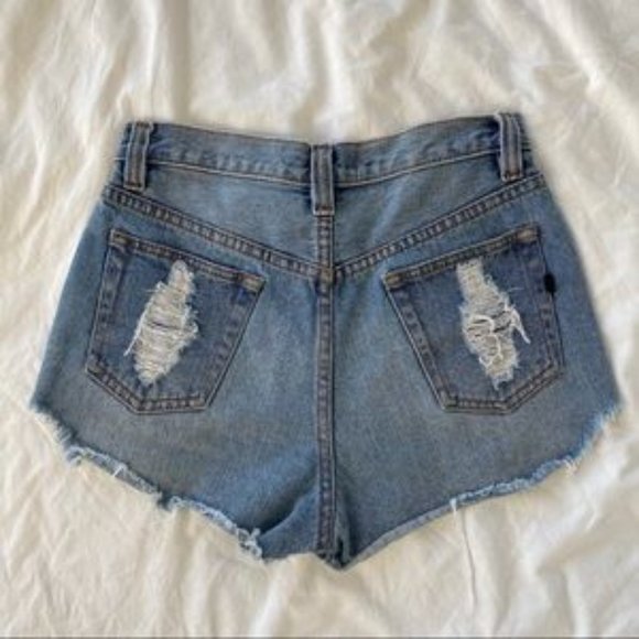 Mink Pink Denim Shorts - Picture 3 of 3